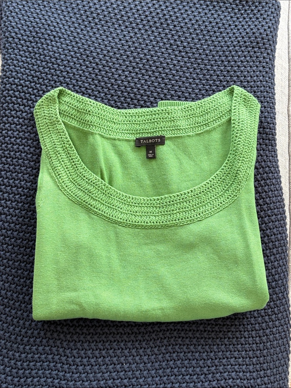 Talbots Bright Green Scoop Neck Knit Sleeveless Sweater